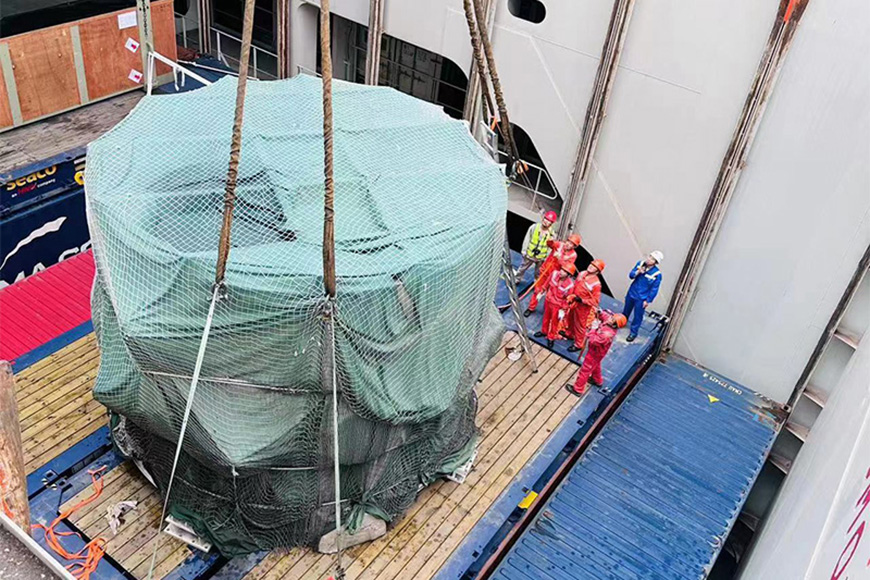 Tlhahlobo e Ikhethileng ea Setsebi Bakeng sa Thomello e Feteletseng Maikutlo a Balekane