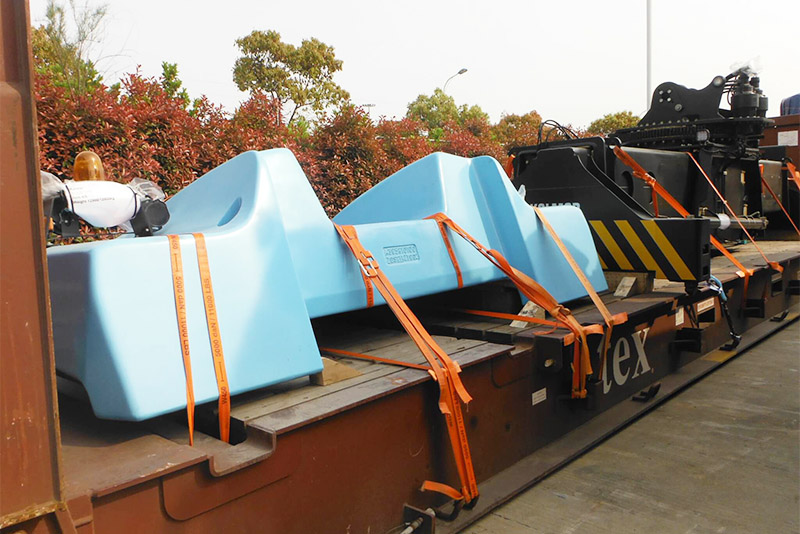 Reach Stacker2