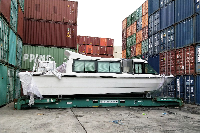 Tourist boat3